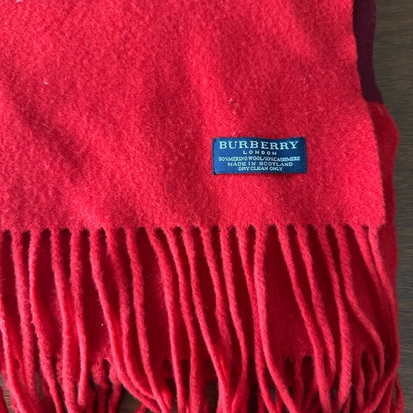 Red Striped Burberry Scarf - Picture 7 of 7